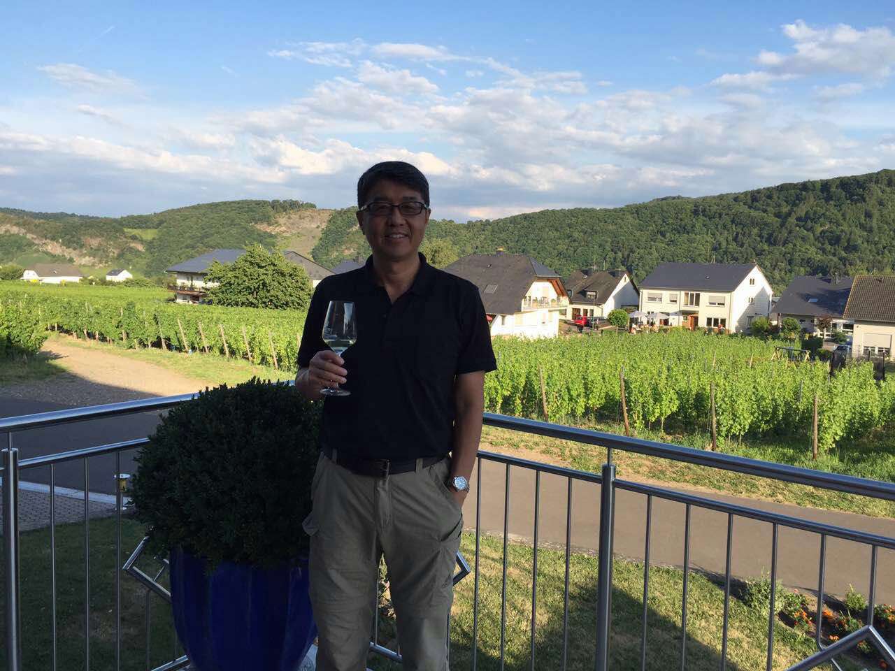 余教授德國鄉(xiāng)村行：雷司令葡萄酒產(chǎn)業(yè)對(duì)中國水果產(chǎn)業(yè)有啟示嗎？